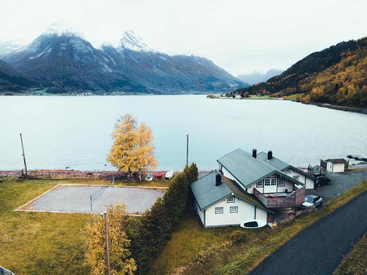 Vollsnes Feriehus Villa Hjelle Luaran gambar