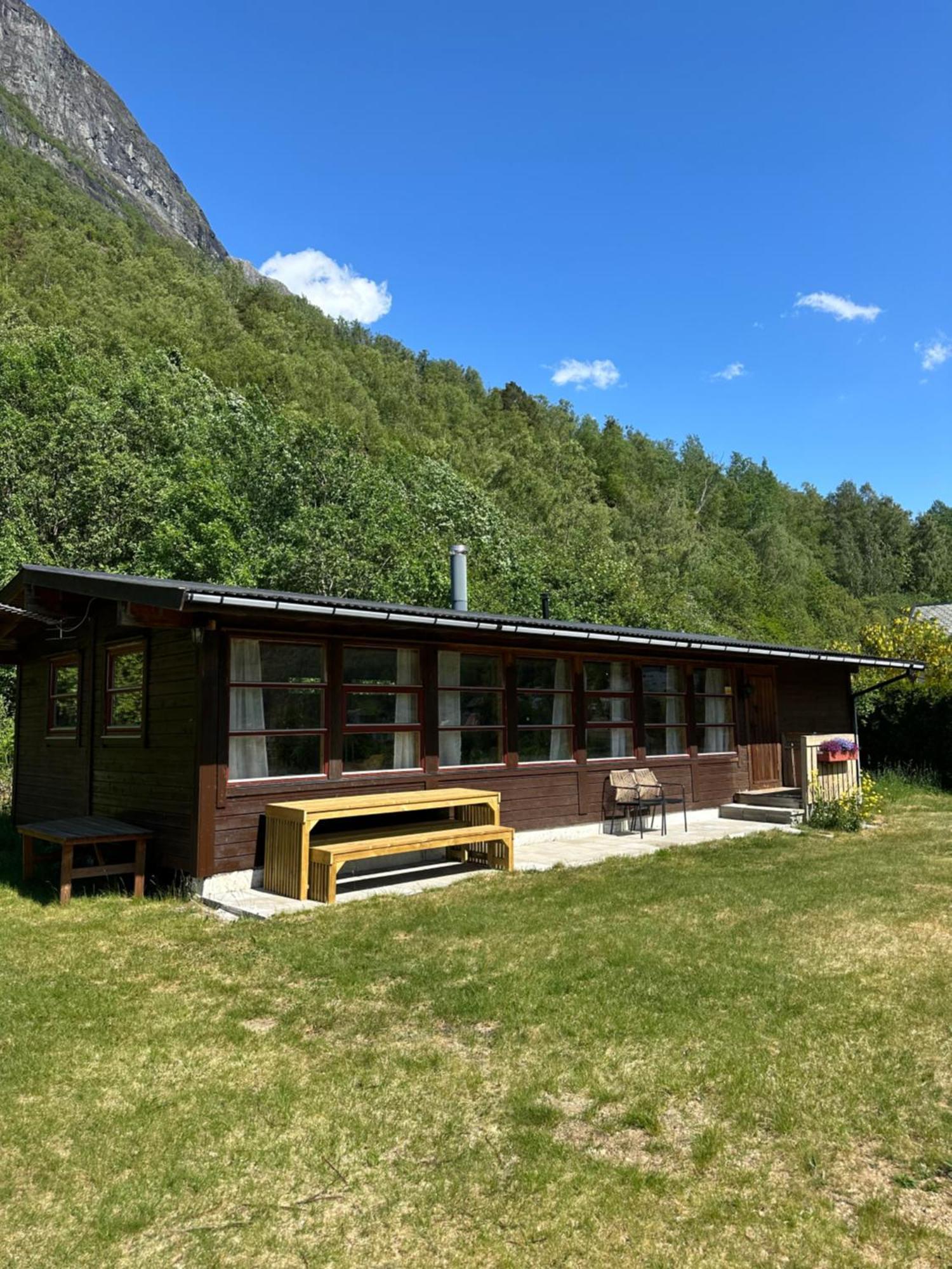 Vollsnes Feriehus Villa Hjelle Luaran gambar